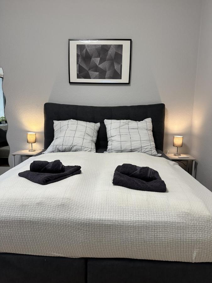 Lorenz Mit Kostenlosem Parkplatz Netflix Boxspringbett Kueche * Magdeburg