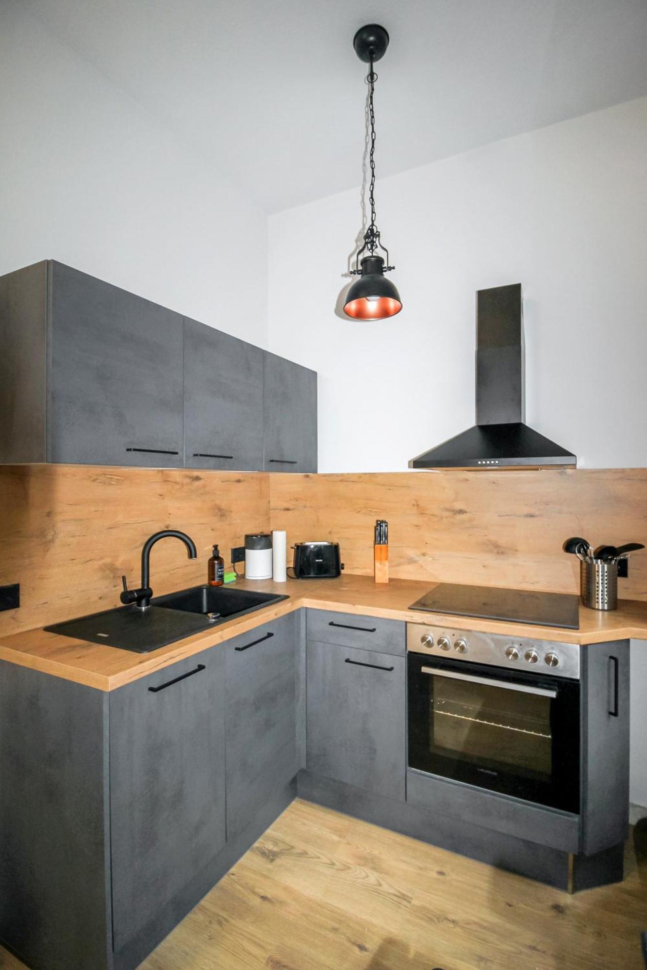 Lorenz Mit Kostenlosem Parkplatz Netflix Boxspringbett Kueche Apartment